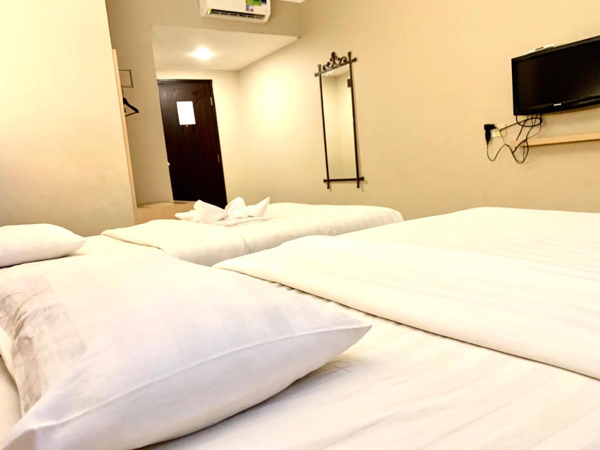 Sky View Hotel Managed By Os Batam Luaran gambar